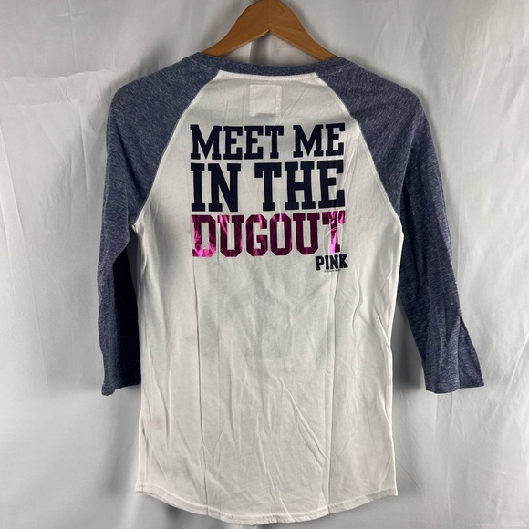 PINK New York Yankees Limited Edition Top - Picture 3 of 3